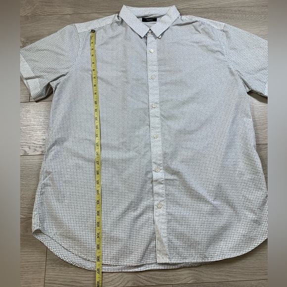 Theory Coppolo Durhem Button Front Short Sleeve Shirt - Picture 10 of 11
